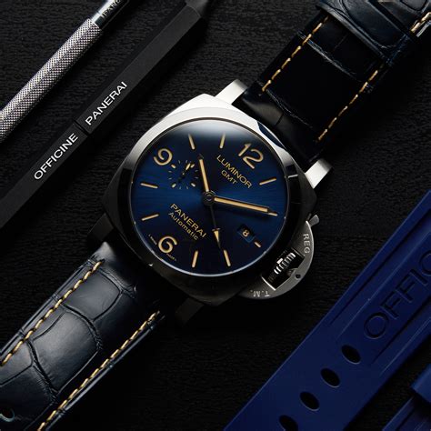 prix montre panerai luminor gmt|Panerai Luminor price list.